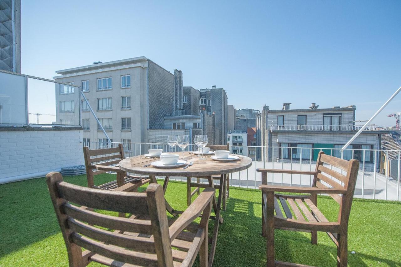 Studio Met Groot Zonneterras Centrum Oostende Exterior photo